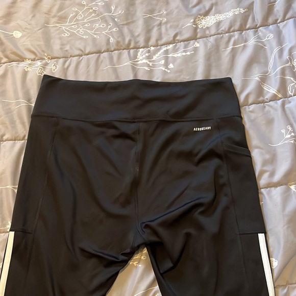 ADIDAS BLACK CLASSIC LEGGING - Picture 4 of 5